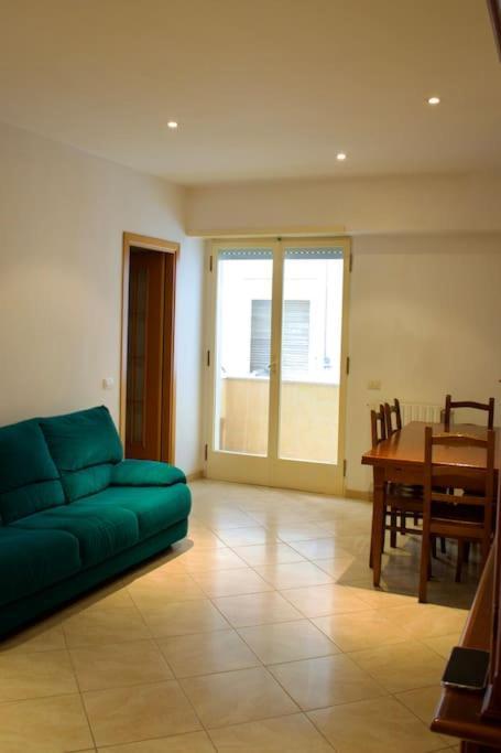 Civico 18- La Tua Casa In Centro Apartment Latina Exterior photo